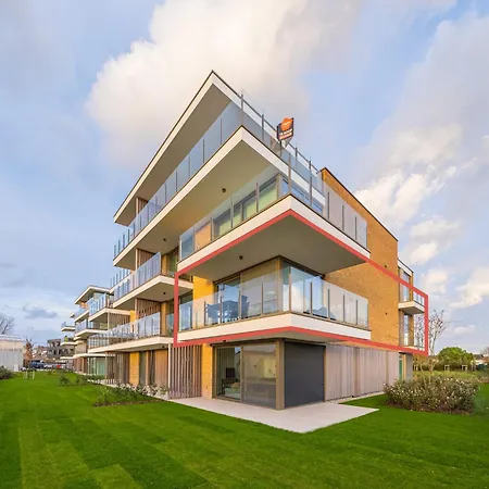 Flat Near And Normand Park, Cleaning Included Middelkerke